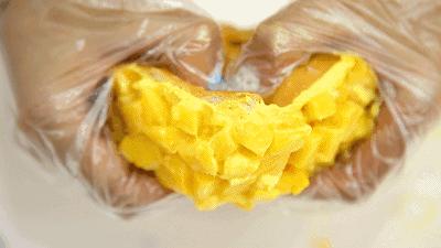 为了吃这个包包，排了80米长队！