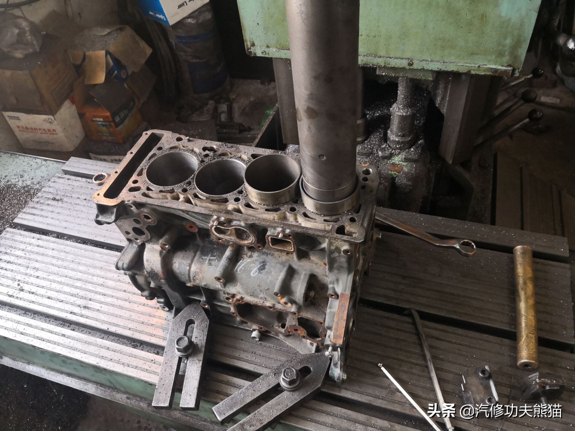 昊锐ea888二代换正时链条,昊锐ea888漏机油的地方是哪些