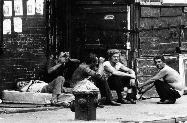 这个宇宙级*子骗**骗过了全世界,最终却败给了爱情!