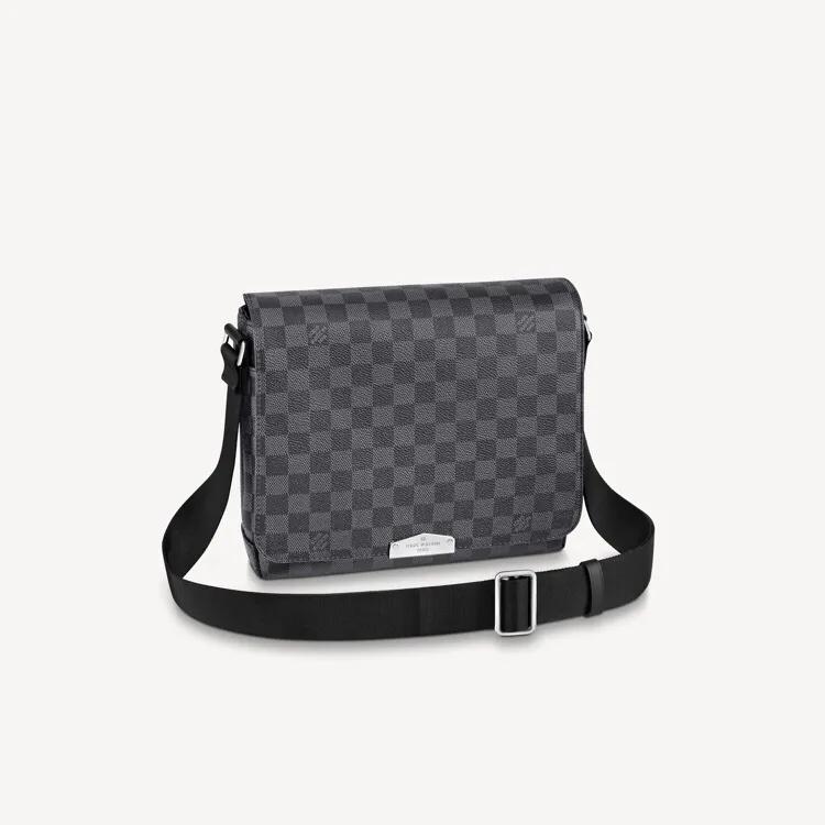 二手男款lv邮差包,lv需要消费多少才有水晶球和卡包