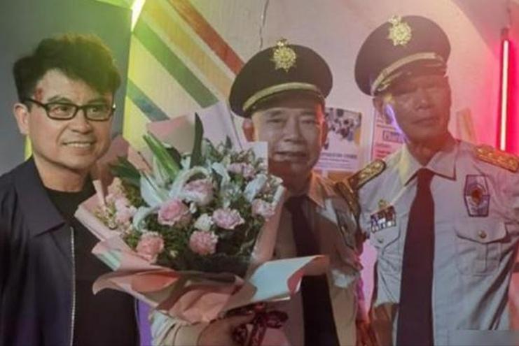 黄一山黄一飞功夫足球吵架,黄一山周星驰王晶