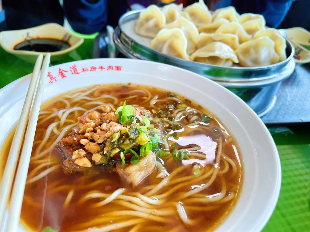 你知道五角星是几个角吗,你知道五角星代表什么