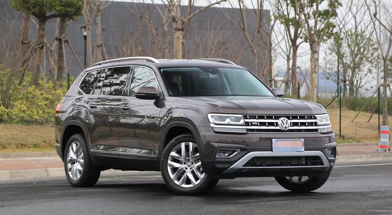 帕里斯帝vs大众途昂,34万没要奥迪提了凯迪拉克