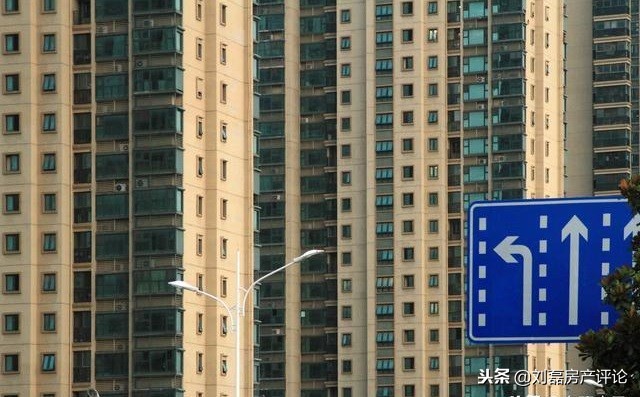 高位买房的年轻人怎么自救,高价买房现在亏了又失业怎么办