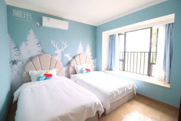 美的鹭湖99元3房一厅主题公寓,美的鹭湖附近公寓