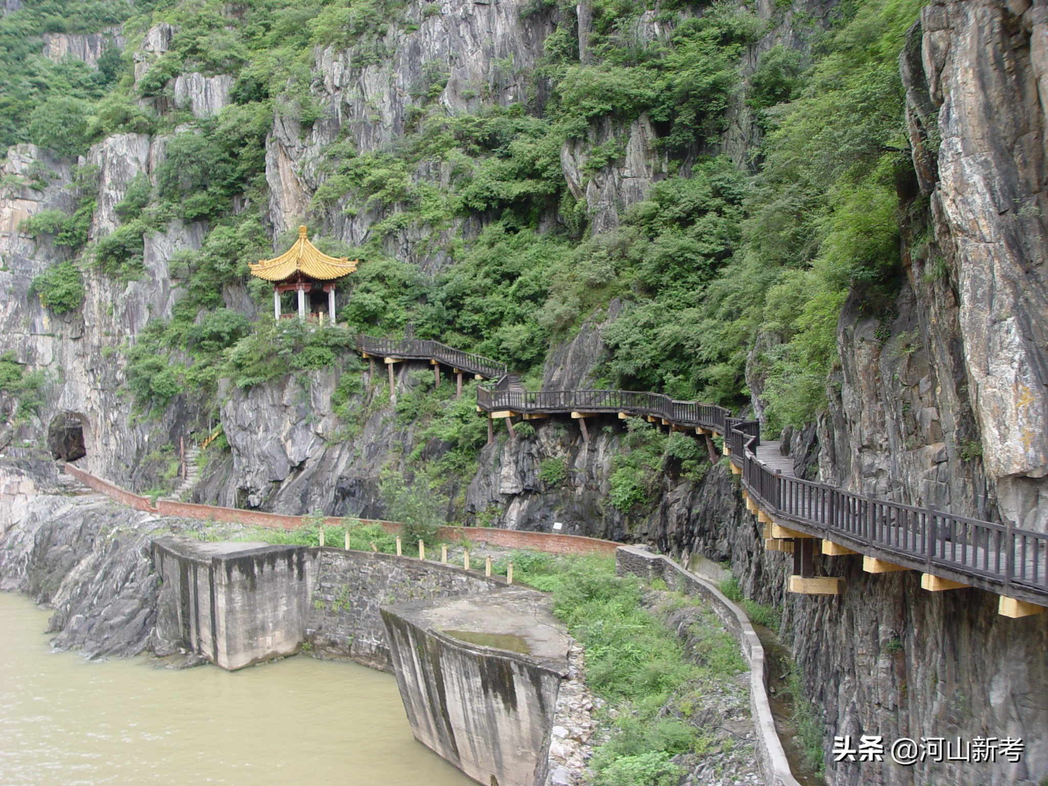秦岭古栈道老照片,寻访秦岭古村落的感受