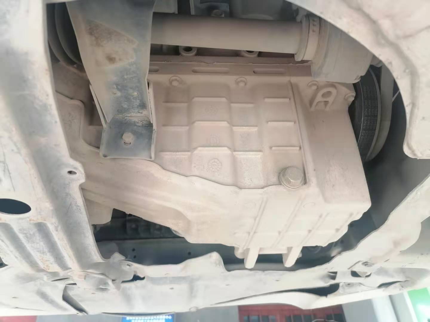 二手车推荐1-2万发动机开不坏的,二手车发动机车况