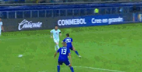 绝境！两战不胜阿根廷仍垫底梅西进球仍绝望这球队拿什么谈冠军？