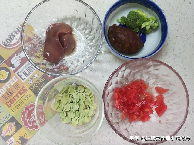 宝宝贫血补铁有用吗,贫血早餐吃什么最好最有营养