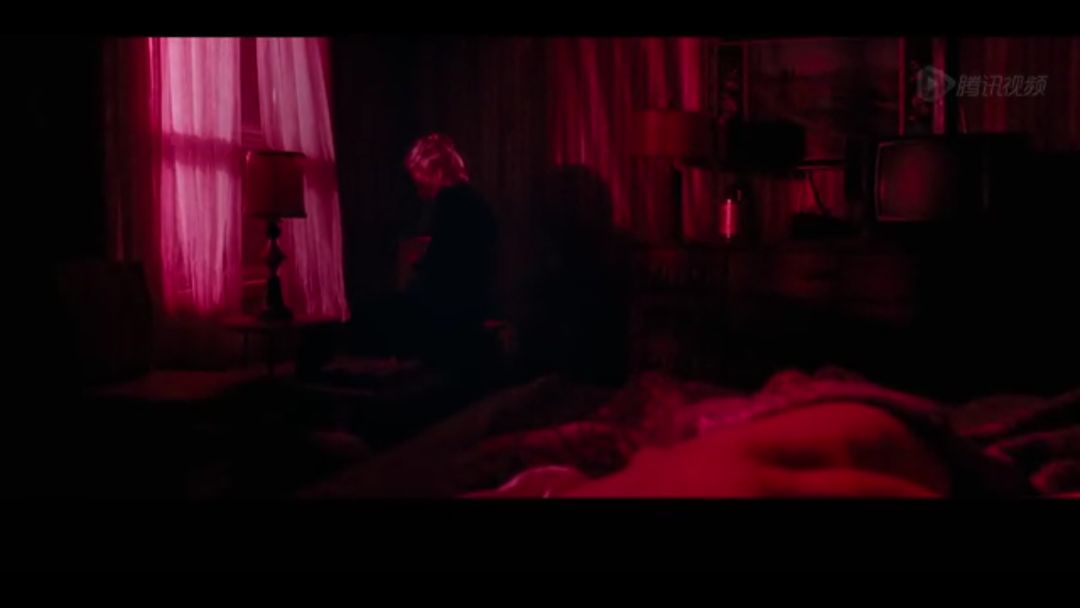 一啸电影｜妻子离世，丈夫深入调查，竟发现妻子这个秘密