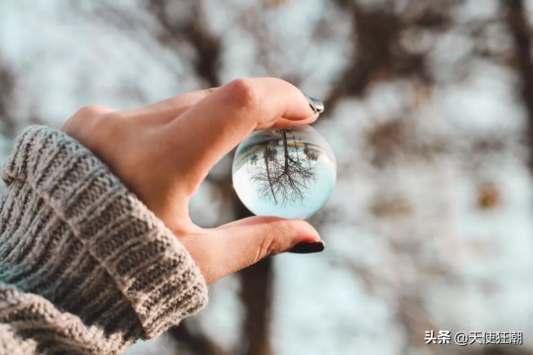 喂，成功竞拍高达1700万的18岁少女的*夜初**，疼吗？