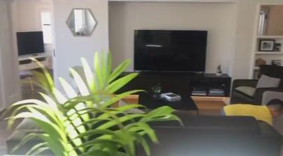 750万能在新西兰买别墅！买一套送一套，还自带泳池