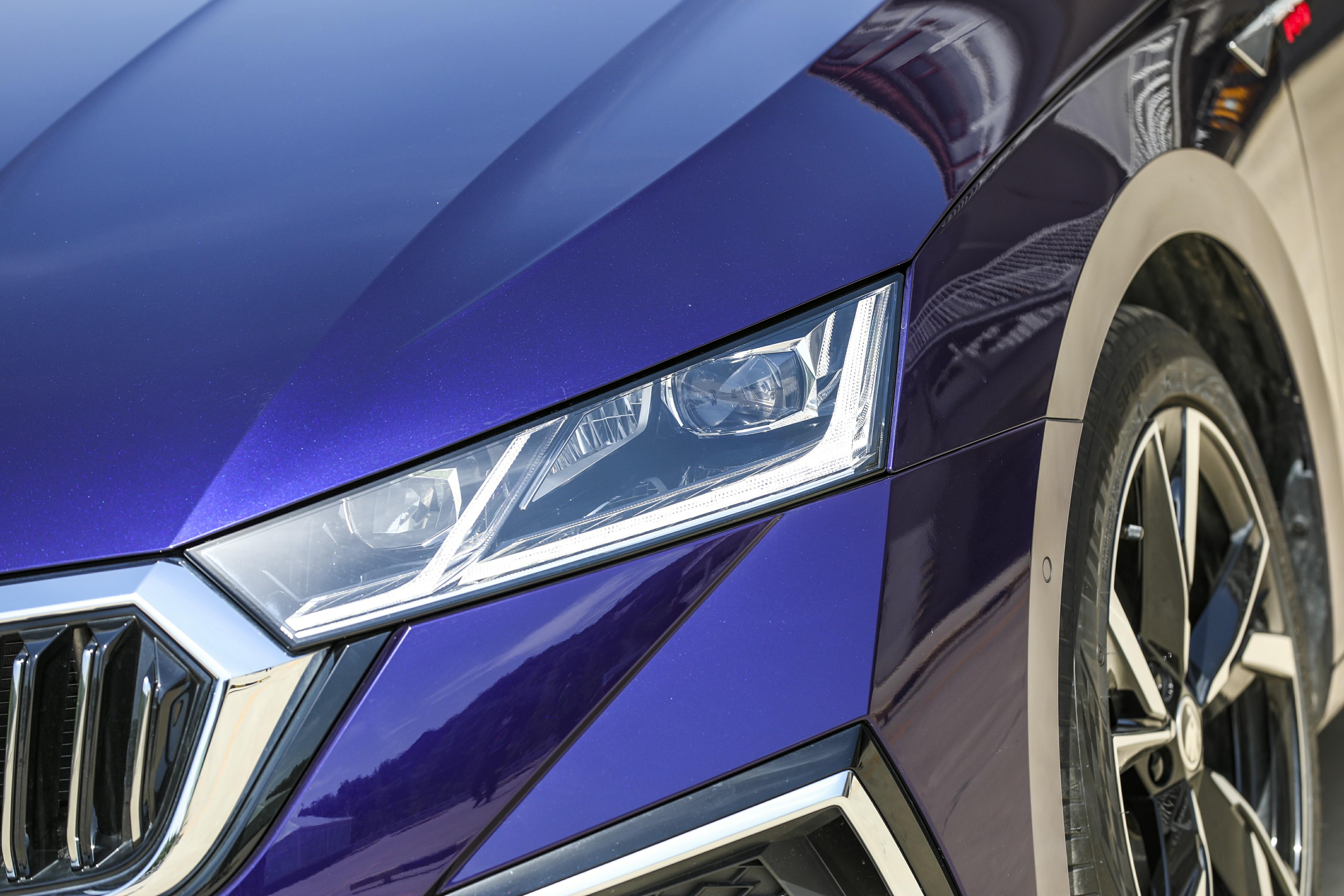 斯柯达明锐1.6和速腾发动机一样吗,斯柯达新明锐和速腾对比