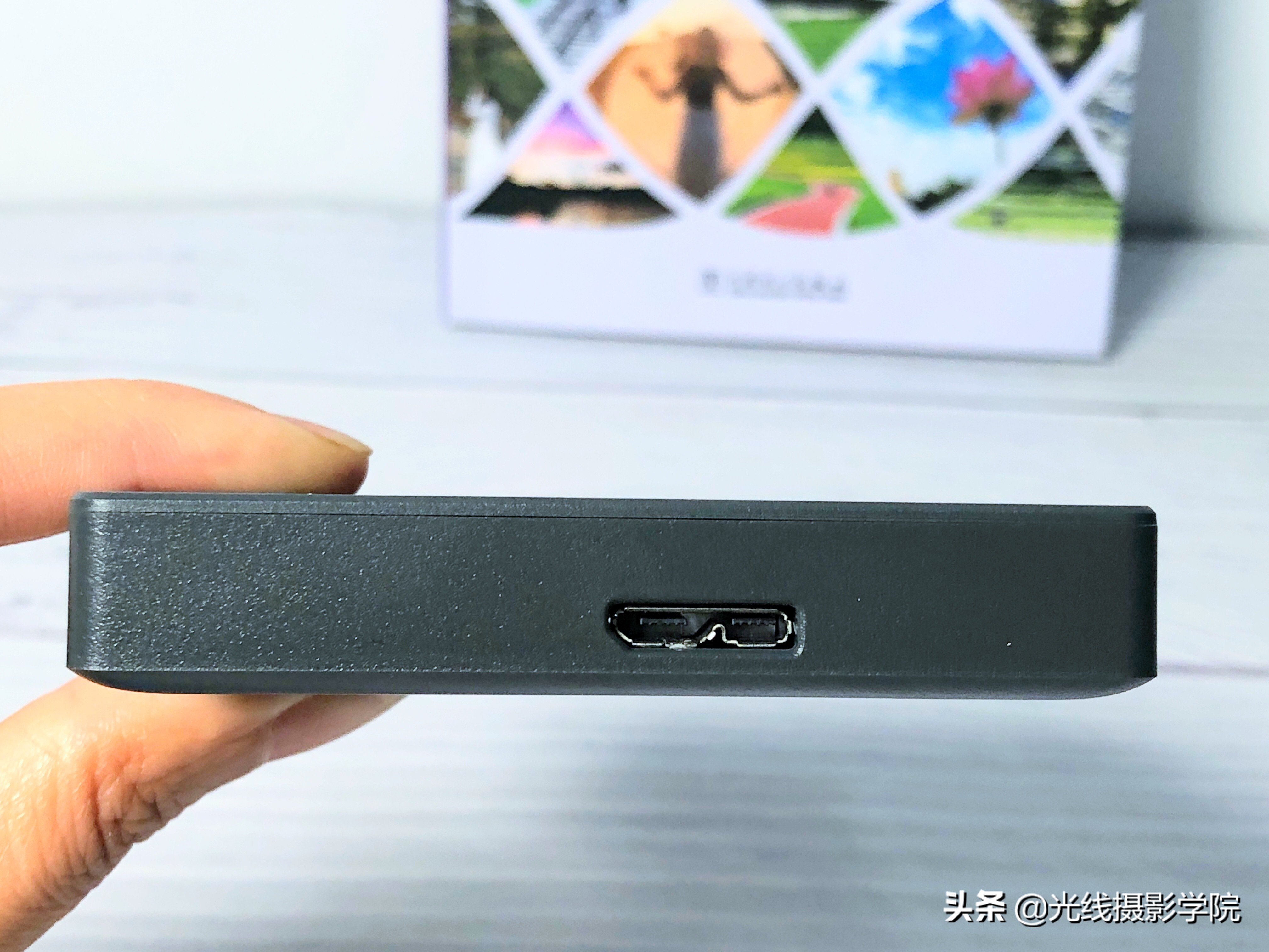 希捷简系列2tb移动硬盘,希捷2t移动硬盘装笔记本上