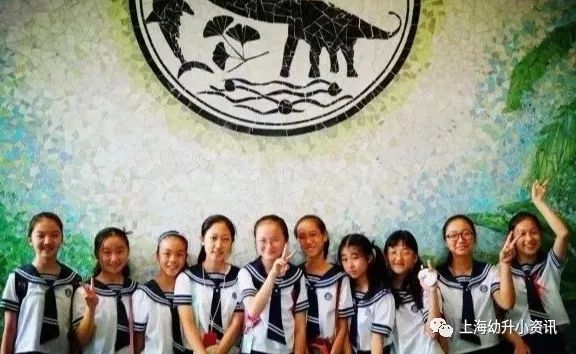 上海最美高中校服,上海小学校服好看前十名