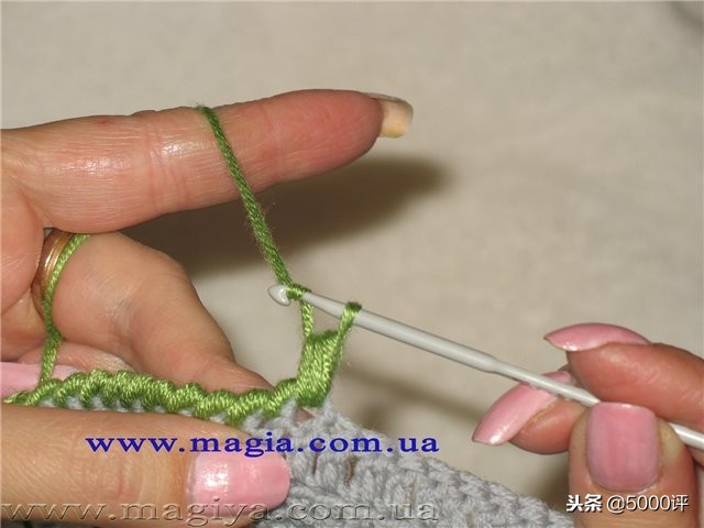倒钩针收边方法图解,倒钩针收边的视频教程