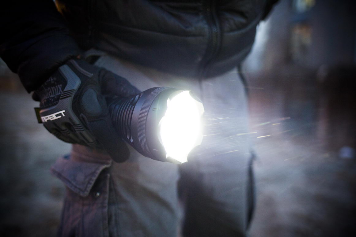 性能怪兽7500流明超级远射雷鸣兔SD90评测#科技快报#