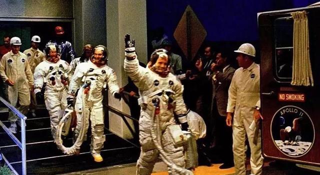 珍藏29年的照片,29张珍贵历史照片