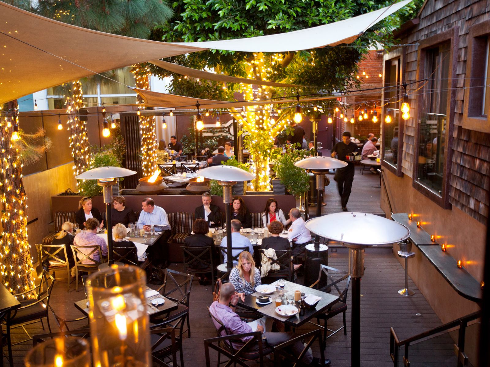 女孩子手把手教你搭讪技巧,父亲手把手教你搭讪