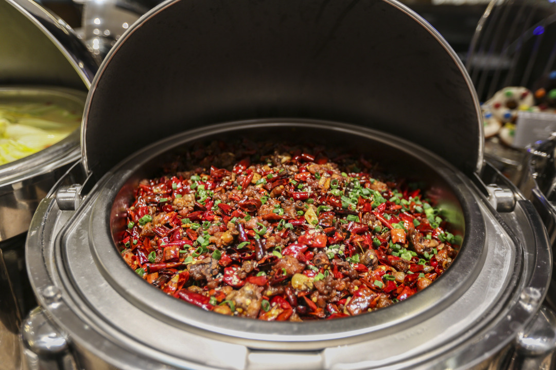 任性的重庆渝融豪生:坐落三轨之上,便捷扫街购物,允许携带宠物