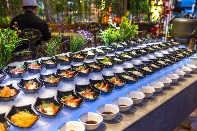 长沙东方船说海鲜自助餐厅自助餐89.9元/1大1小，让你吃到扶墙走