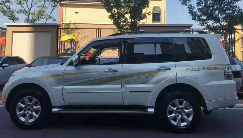 到店体验帕杰罗V93：高大威猛，动力参数弱，仅售33万