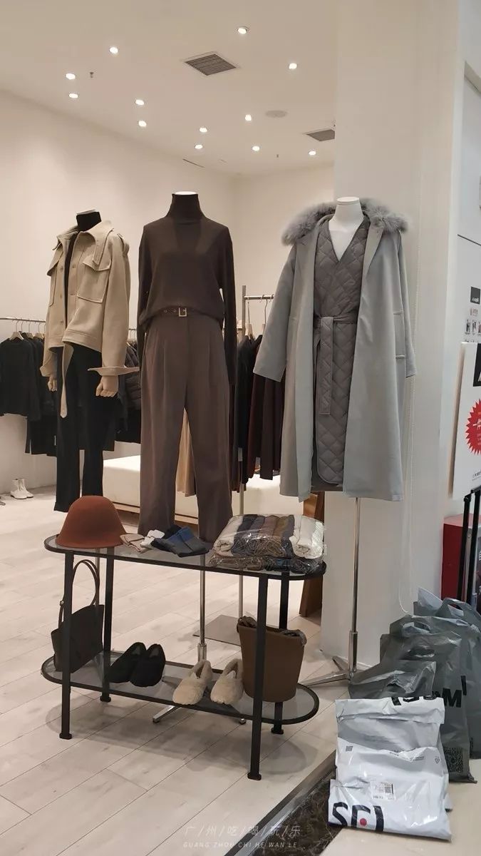 韩国东大门档口服装批发市场图片,韩国东大门服装批发有几个大楼