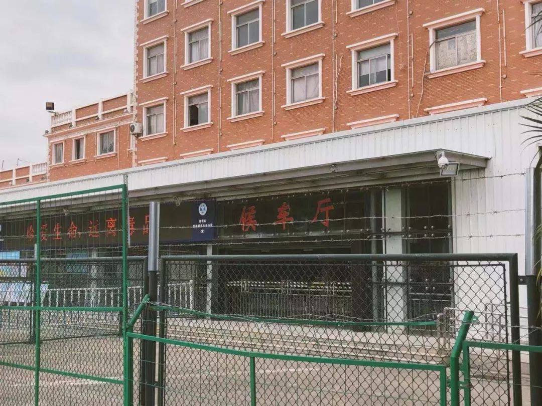 “动车一响，汽车下岗”？我们探访了厦门的六个汽车站，发现……