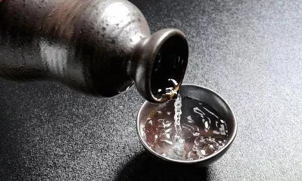 曾经超越茅台的白酒,哪个白酒差点打败茅台