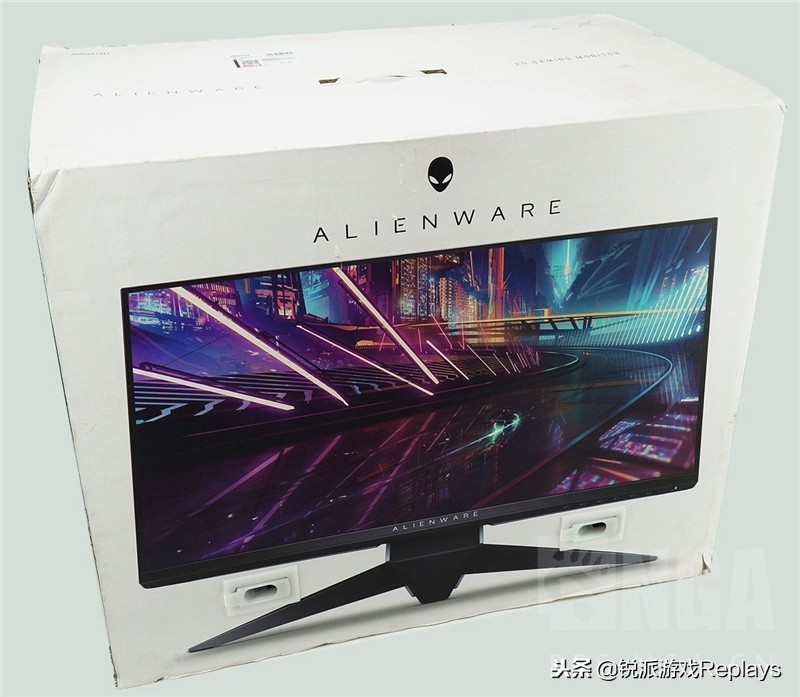 alienware外星人背部灯光,外星人全家桶颜值