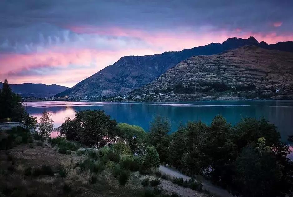 5个美到逆天的小众旅行目的地,这辈子一定要去的10个绝美小镇