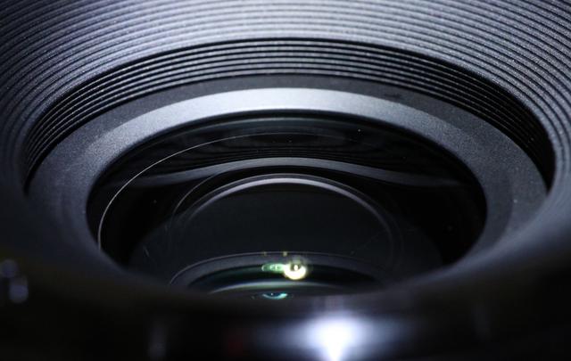 老蛙90mmf2.8镜头测评,老蛙15mmf4.5超广角移轴镜头说明