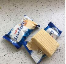 没尝过俄罗斯零食的快来看看,中国人的零食和俄罗斯的零食