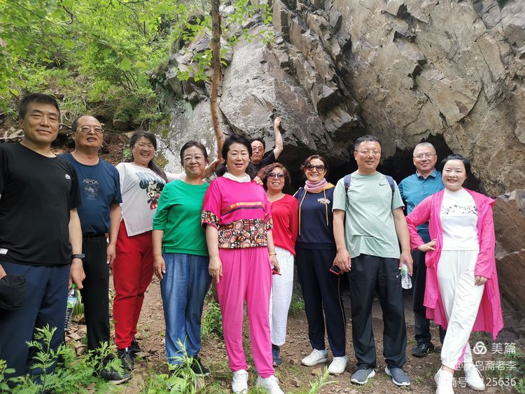 赤峰日报蒙古文,赤峰日报2005