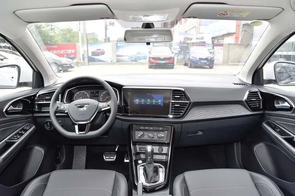 捷达vs5跟长安cs75谁值得购买,捷达vs5与长安cs75哪个更好