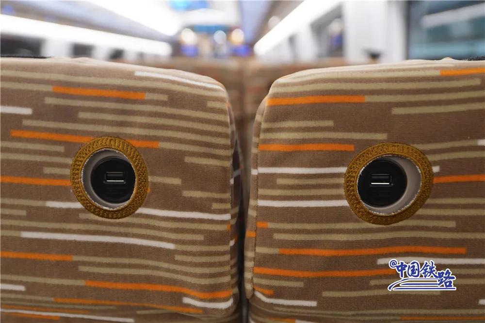 12306的动车车次显示复兴号,12306怎么买复兴号车票