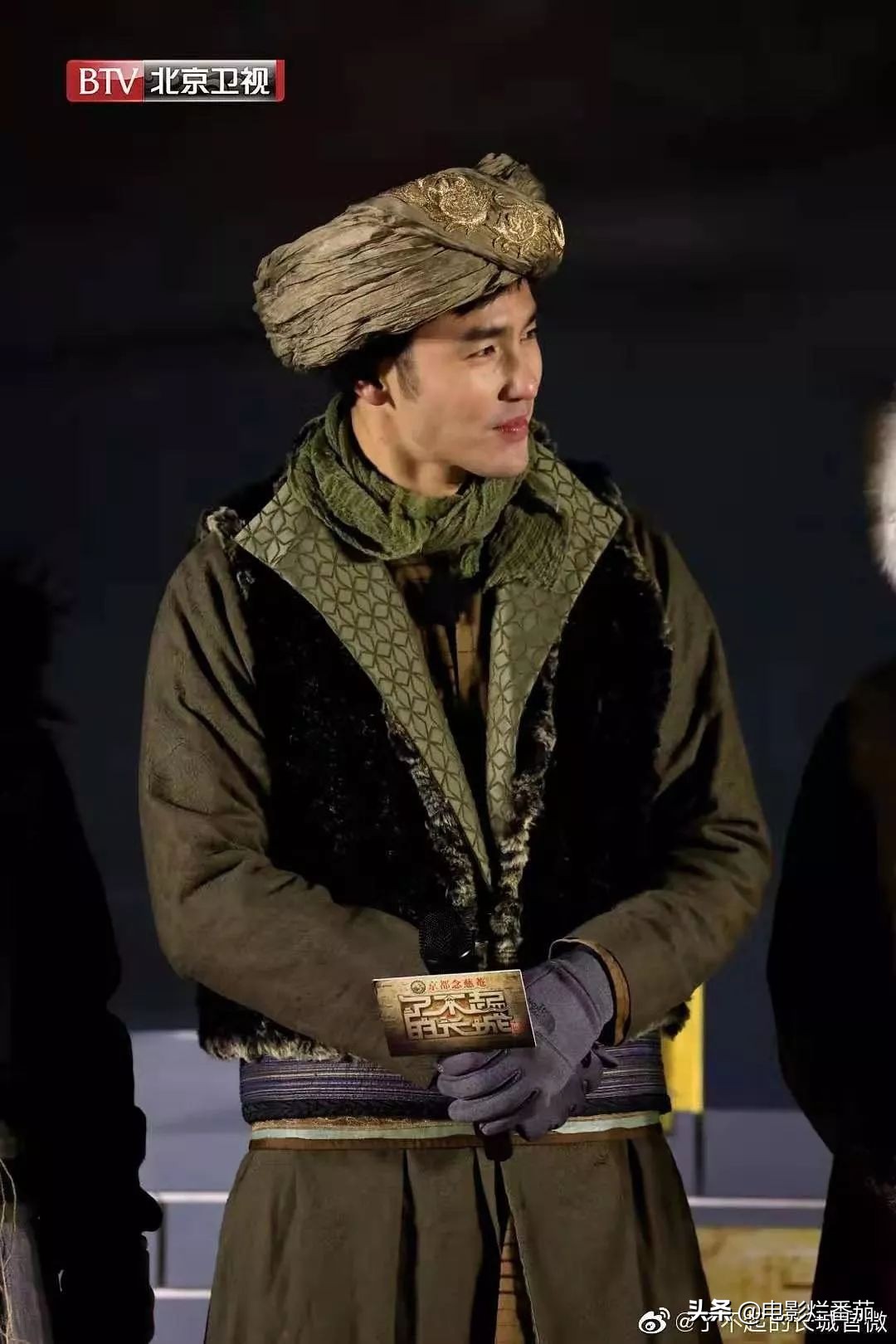 这部开年国综首播收视第一！有颜有才有梗，笑得我嘴巴都长皱纹了