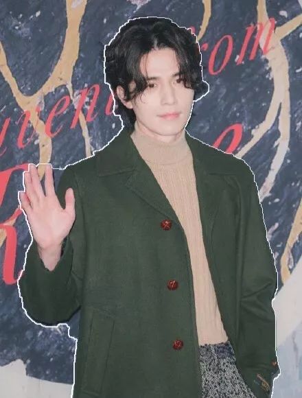 李栋旭穿绿色卫衣,李栋旭不老容颜