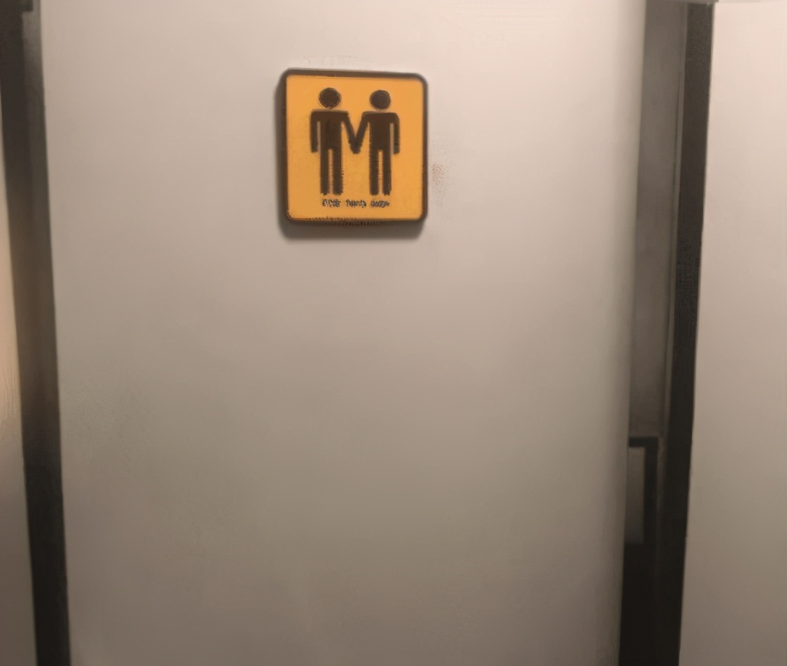 为什么要挂个锤子在墙上,第一次去男朋友家看到墙上挂什么