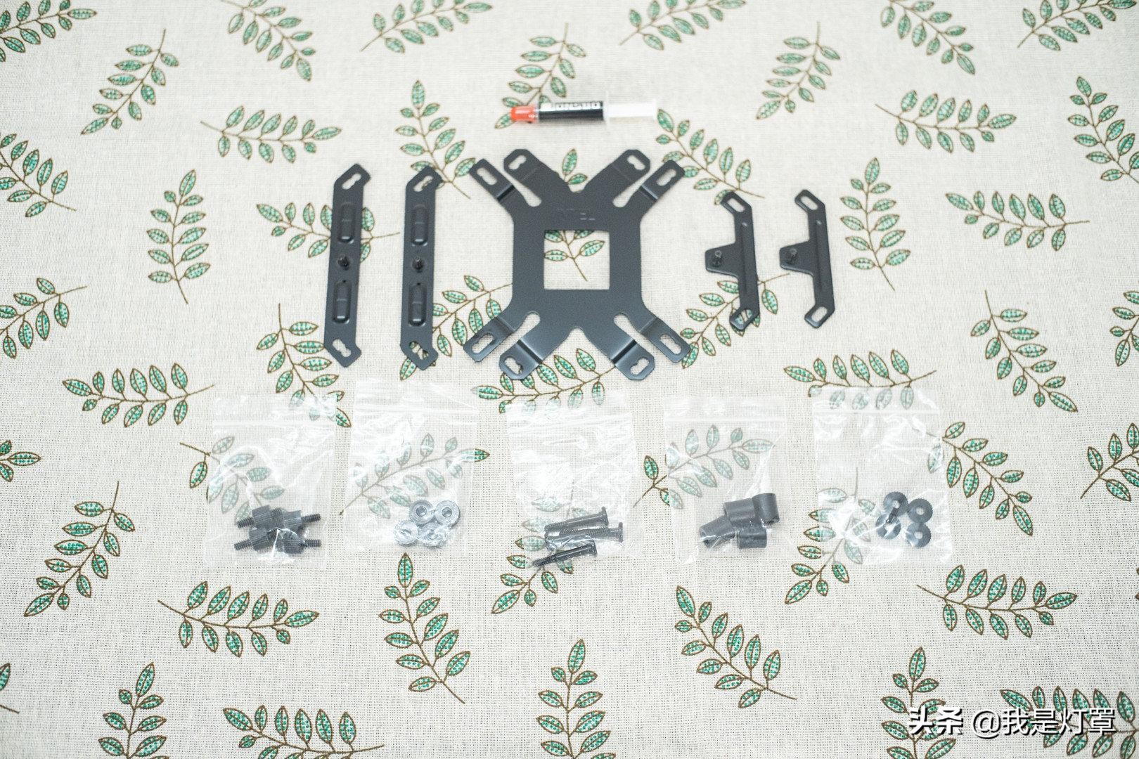 买不起MacM1的我，用QQLT魔改CPU和RX560显卡吃上黑苹果