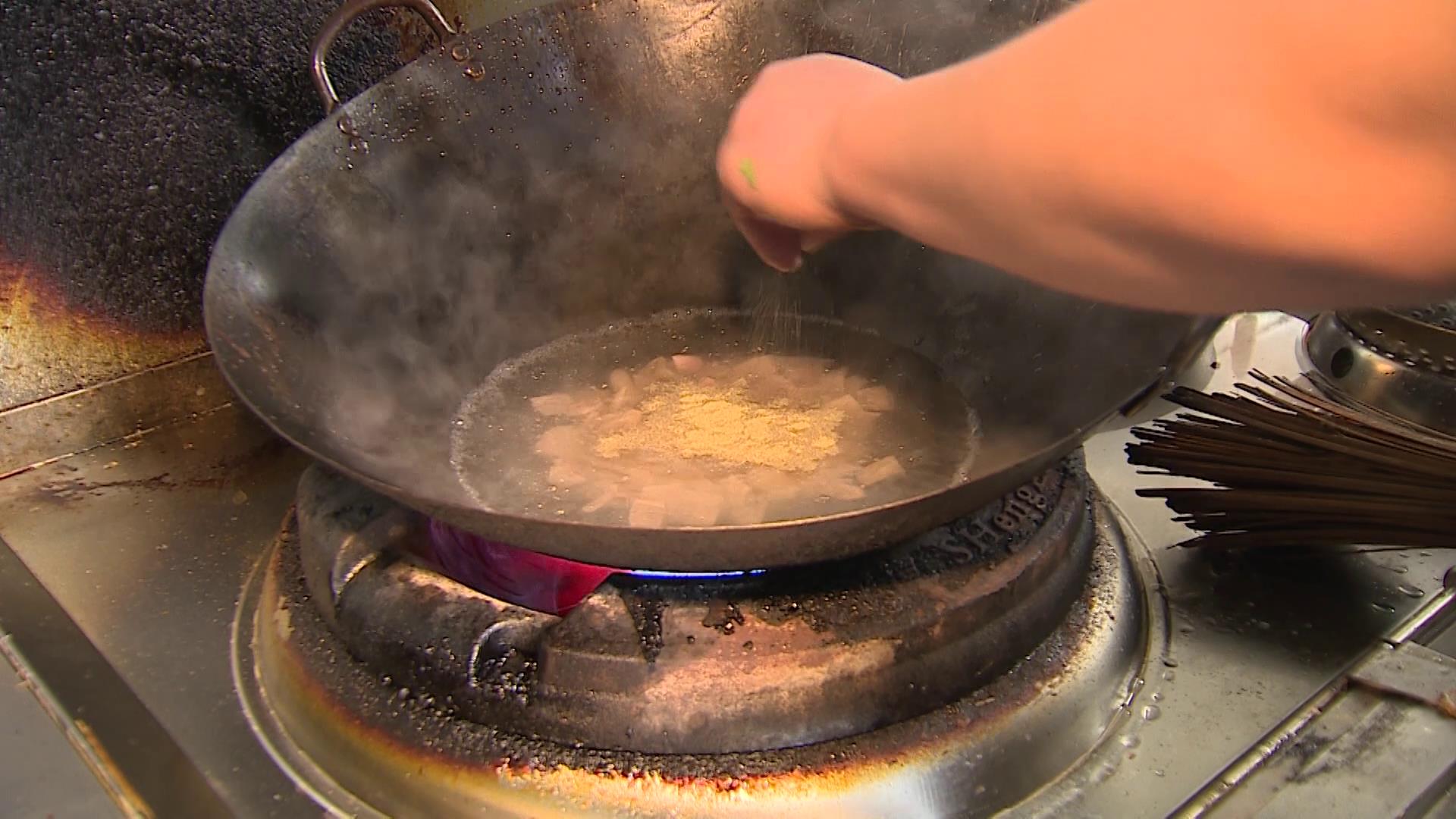 气泡纸包鱼,纸包鱼味道好极了