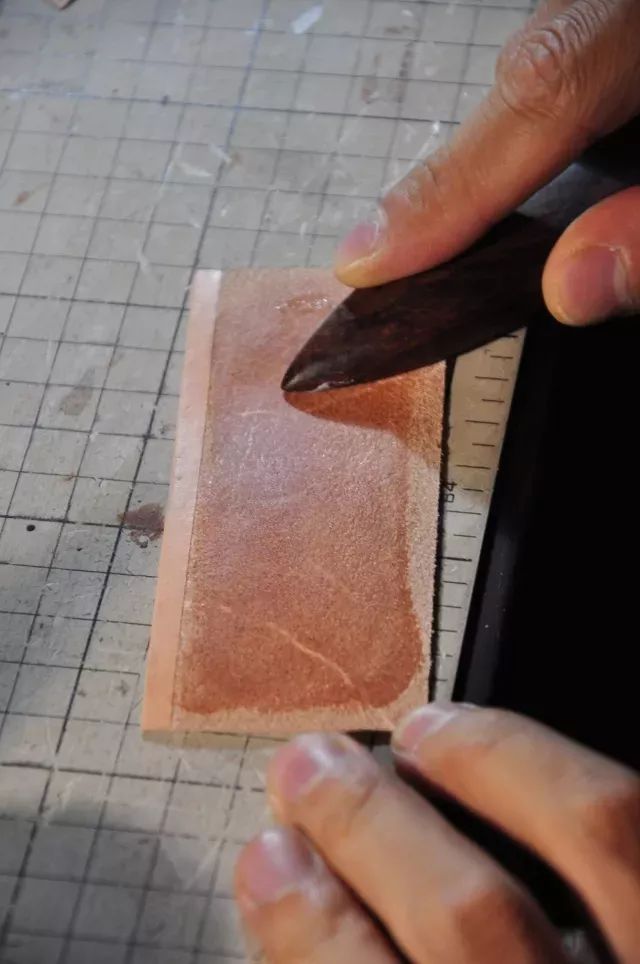 钱包夹包的制作,钱包制作教程真皮包边