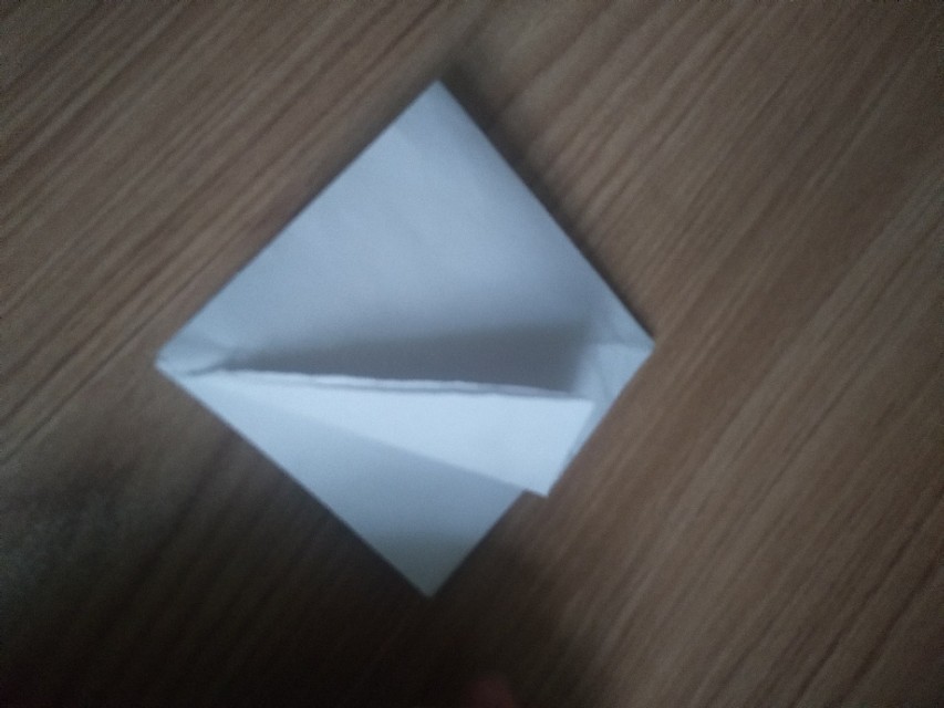 怎么折千纸鹤会飞,糖纸怎么折千纸鹤