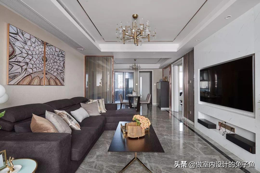 装饰画怎么布置墙面才好看,选对墙面装饰画能让家居品味升级