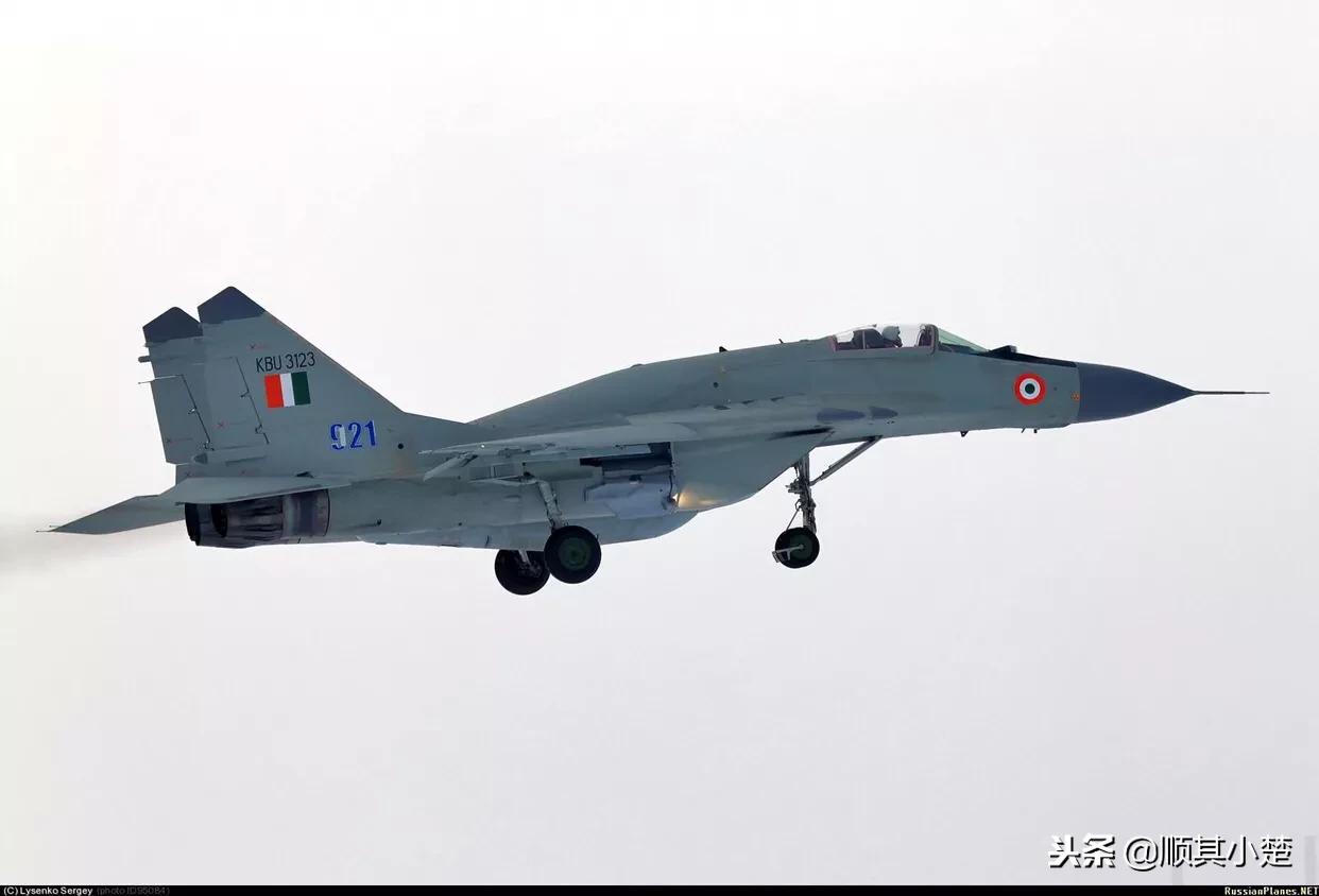 米格29翼展多少,米格29短距起飞多少米