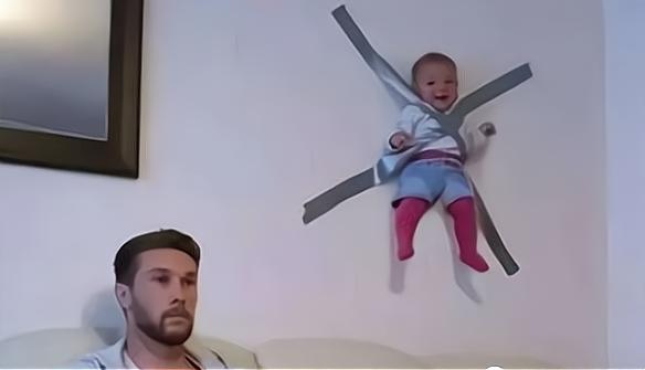 “这移动篮球架可还行？”爸爸又解锁了带娃新方式