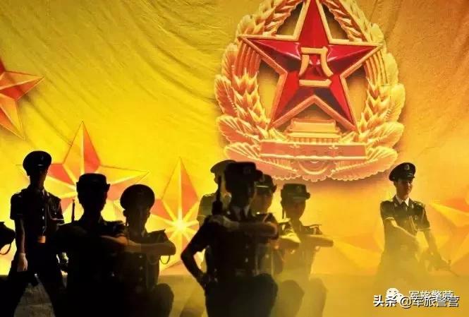 64军高炮团的“战士业余文艺演出队”