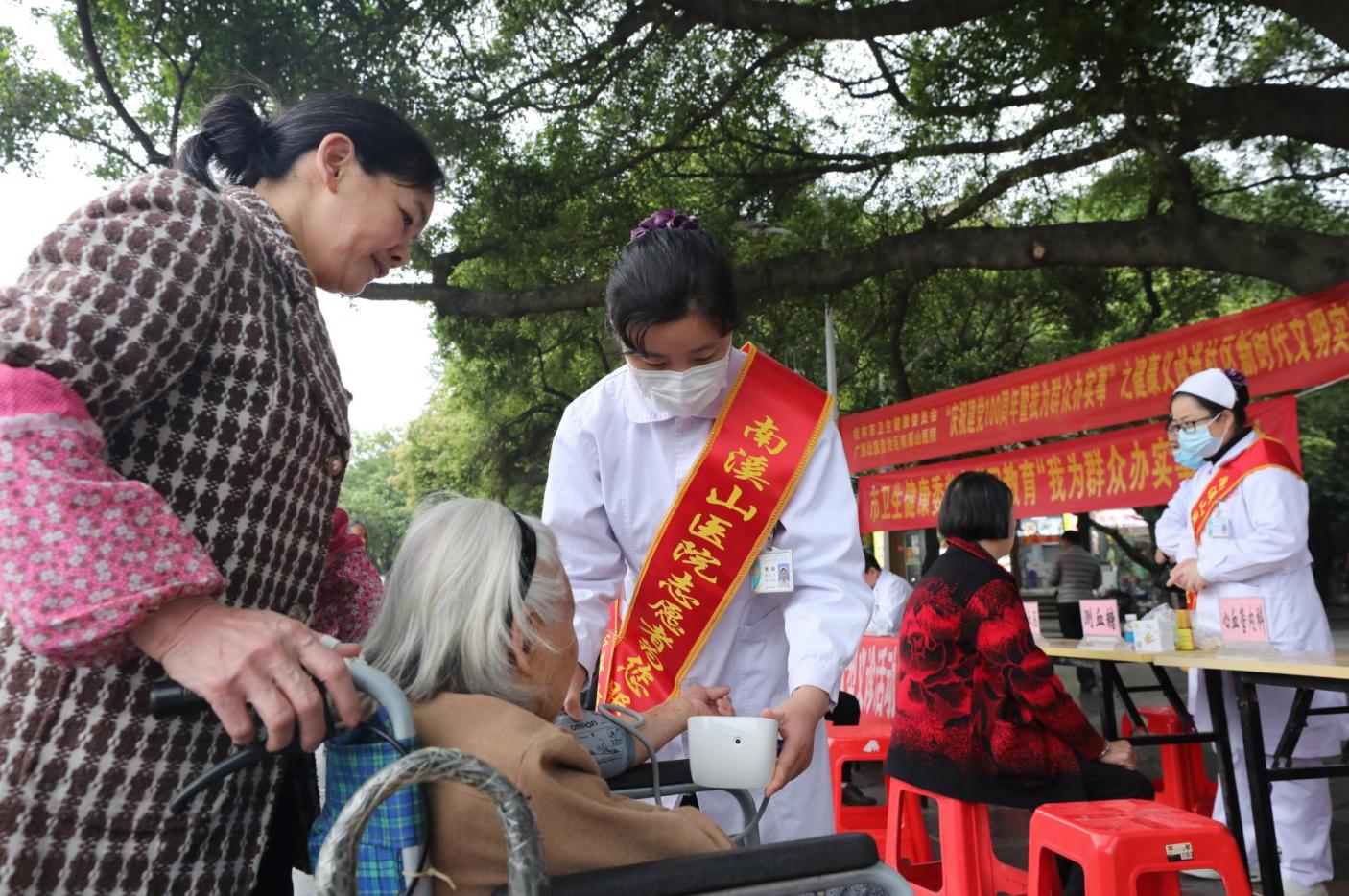 一天十几台手术23个病人出院,医生一天11台手术