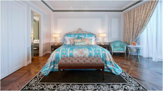 迪拜范思哲酒店帝国套房,迪拜范思哲宫殿酒店图片