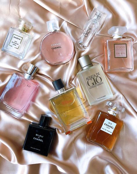 香水刚喷的时候很刺鼻正常吗,什么香水喷多了会有酒精味